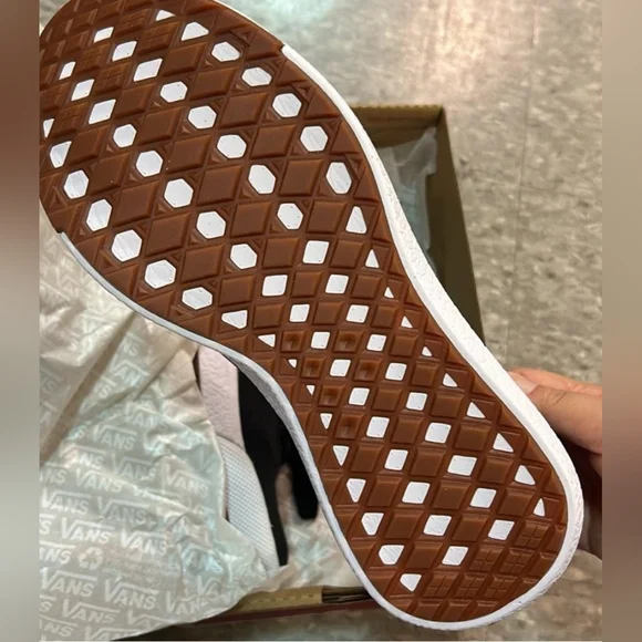 Vans men's shoes - Picture 5 of 5